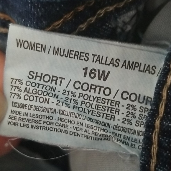 Gloria Vanderbilt size 16W Blue Jeans short - Picture 5 of 5